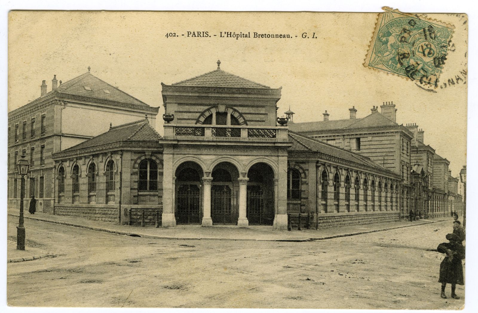 Entrée de l'hôpital Bretonneau, 1910.