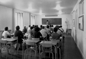 Salle de classe de l'école des cadres, 1963.