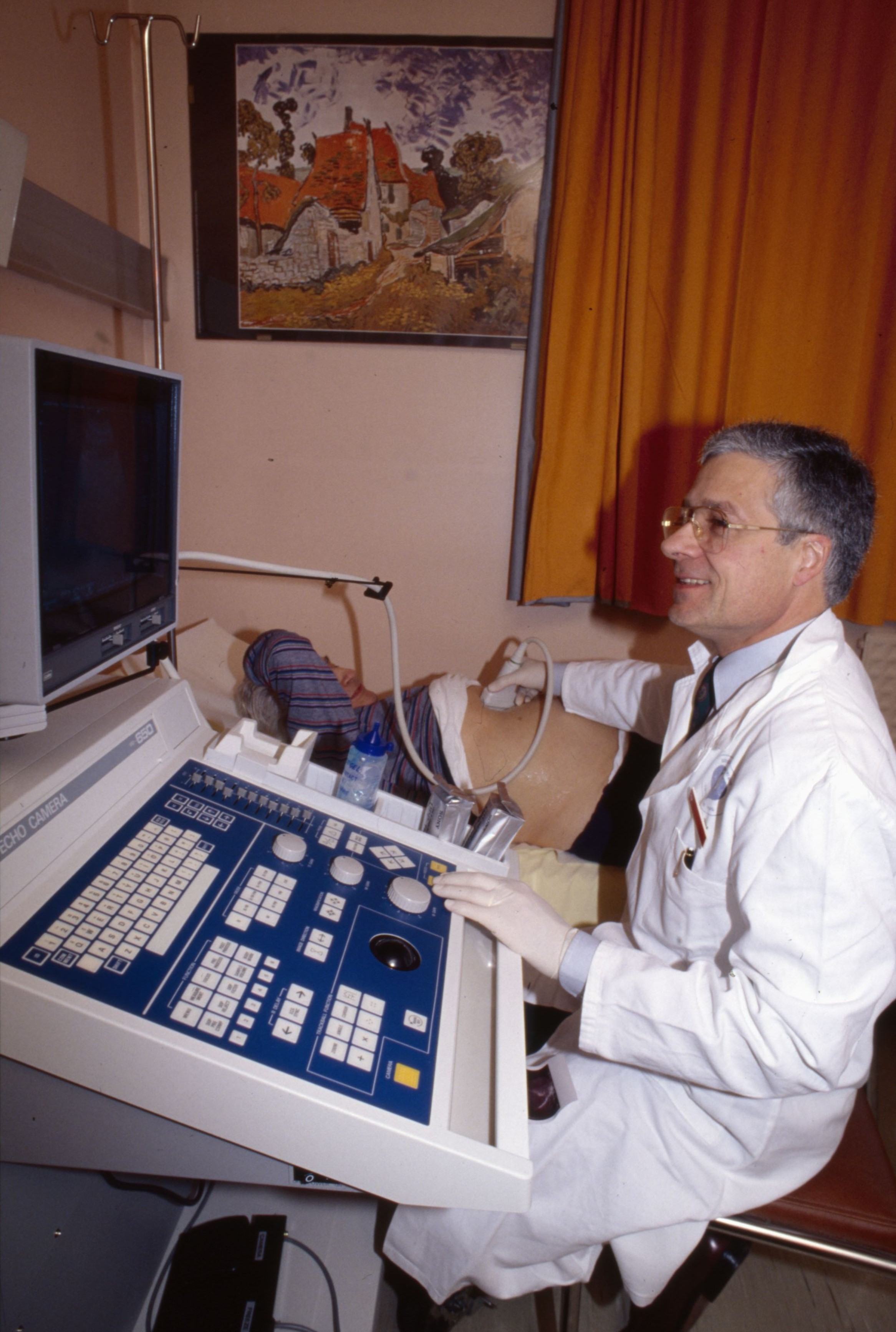 Hôpital Jean Verdier, échographie gastro-hépatique, 1992.